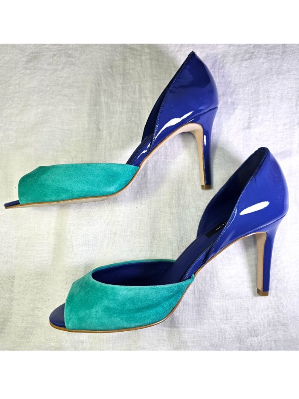 Ann Taylor Perfect Colorblock DOrsay 3.5” Stiletto Heel Peep Toe 8 Mainsail Blue - Picture 3 of 12